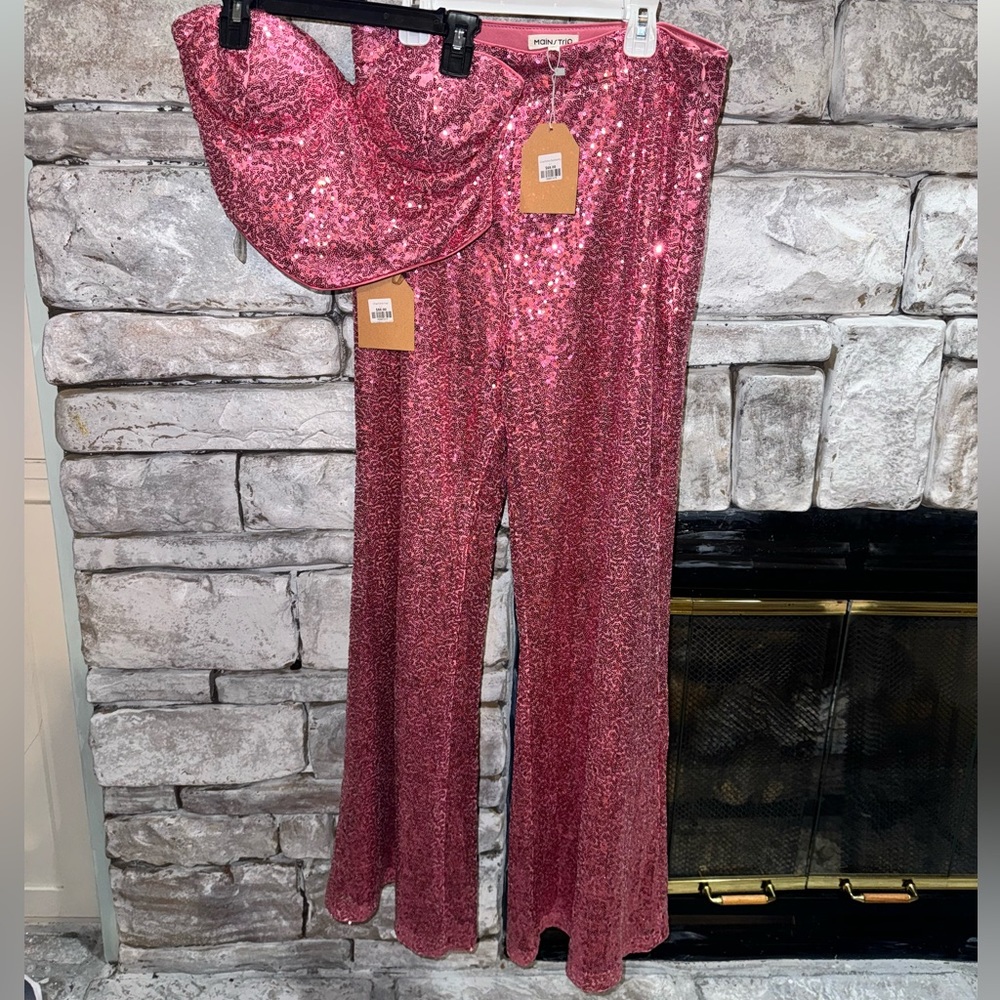 NWT boutique 2 piece sequin outfit